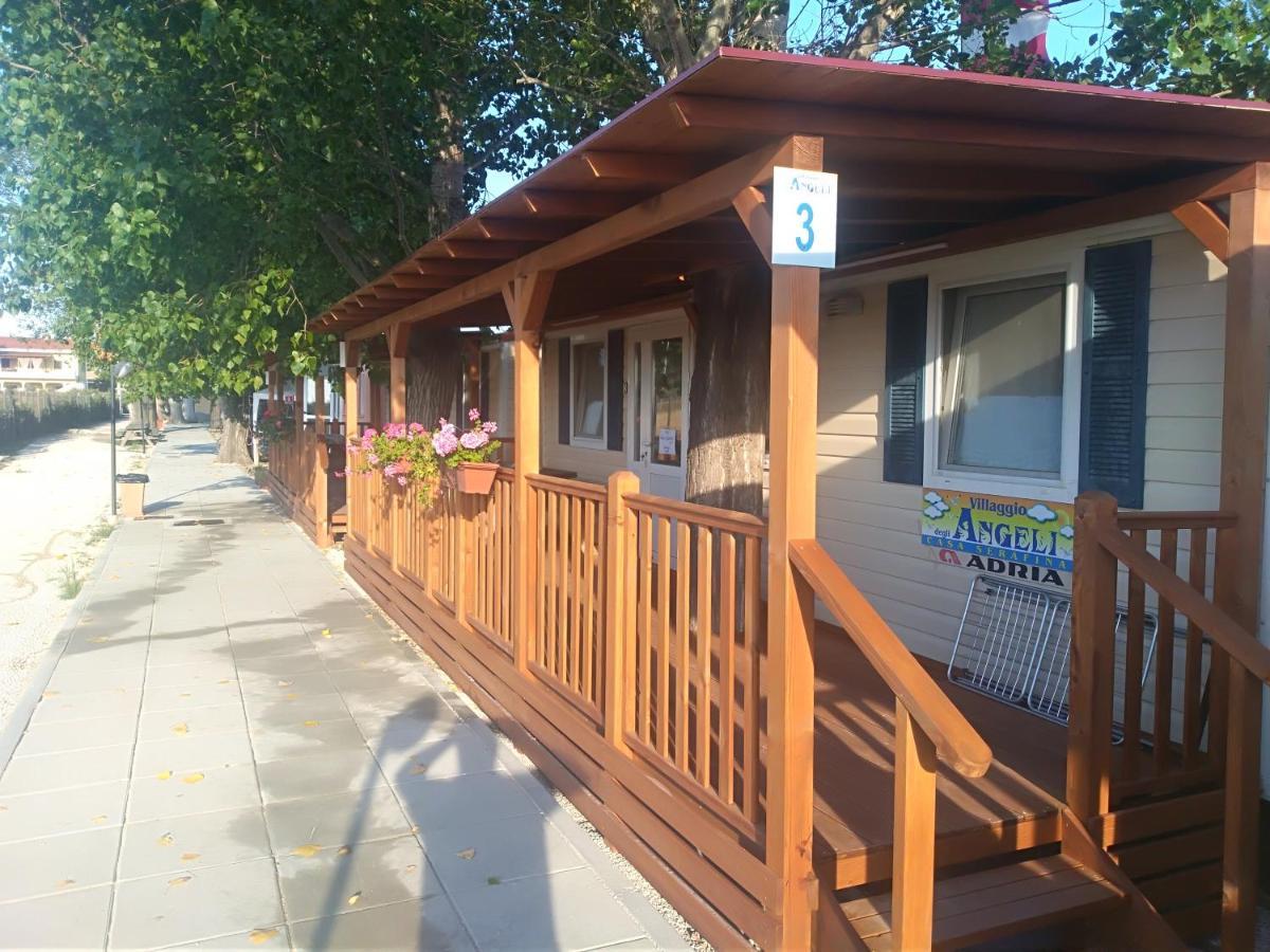 Villaggio Degli Angeli Scerne Pineto Exterior photo